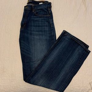 32 x 32 Relaxed Straight Lucky Brand Jean